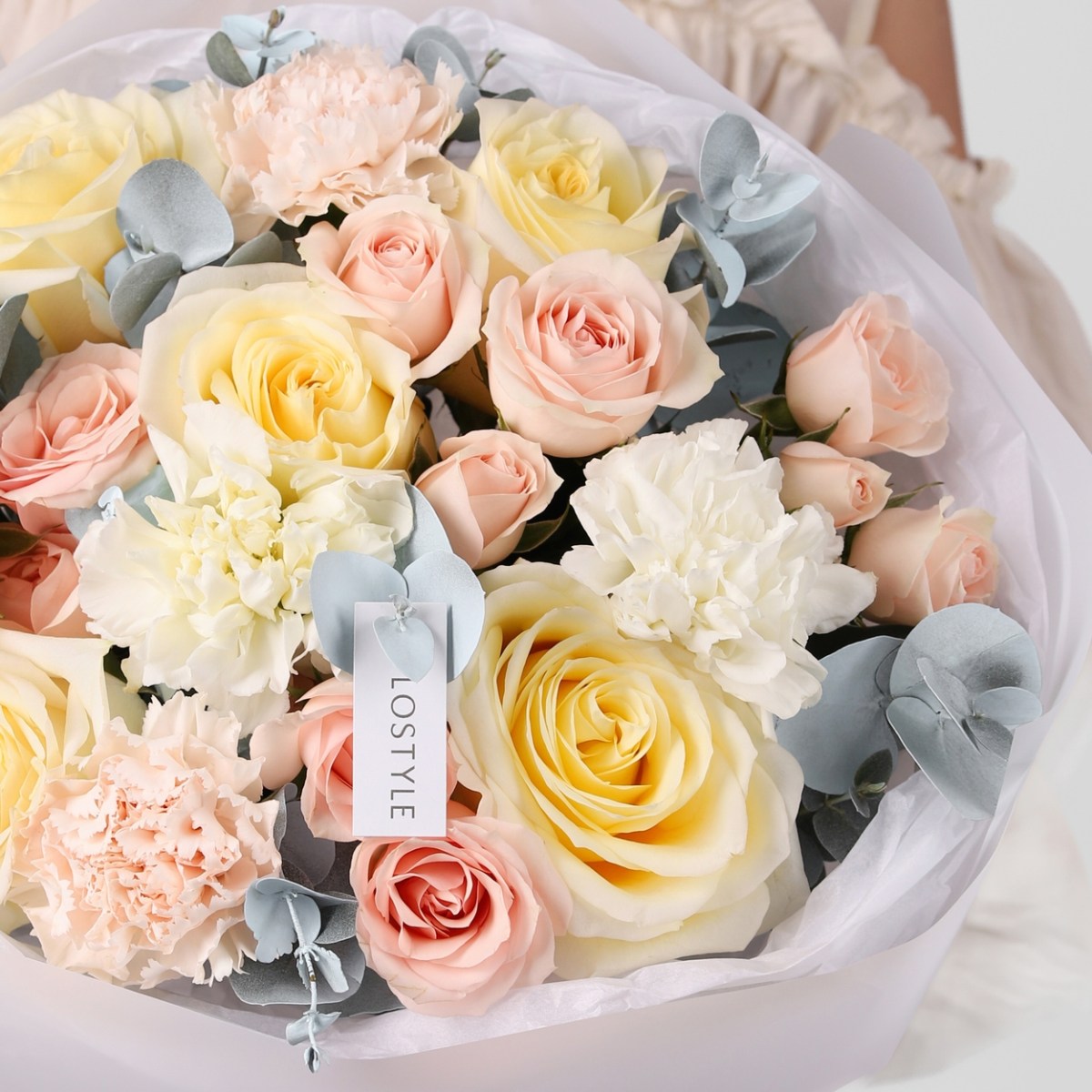 cvetov buket vesennih 7